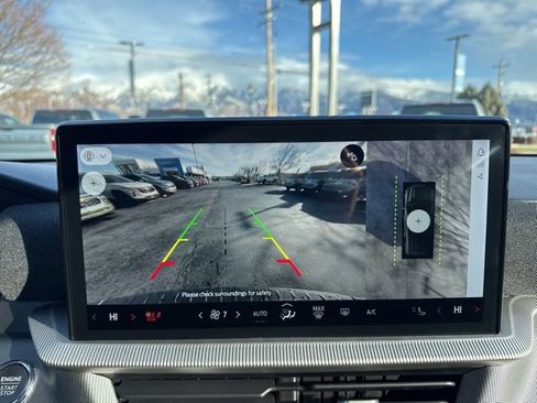 Used 2025 Ford Explorer ST-Line w/ Premium Package image 27