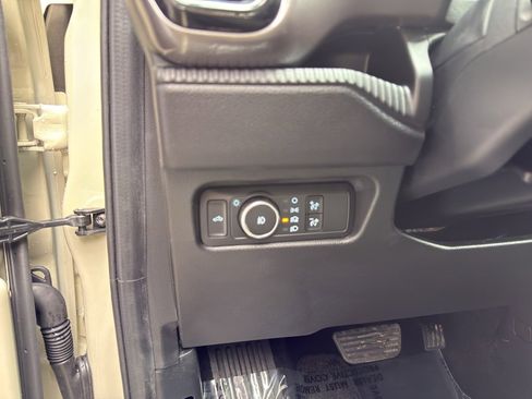 New 2025 Ford Ranger XLT AWD/4WD image 17