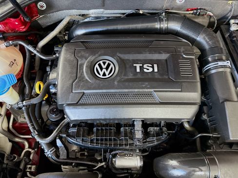 Used 2017 Volkswagen Passat 1.8T SEL Premium FWD image 39