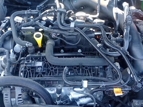Used 2017 Ford Fusion SE w/ Fusion SE Technology Package FWD image 23