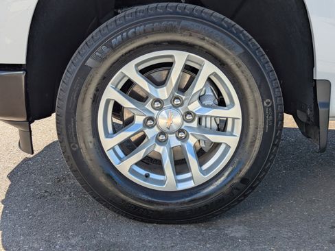 Certified 2025 Chevrolet Silverado 1500 W/T w/ Trailering Package image 42