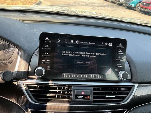 Used 2022 Honda Accord Sport image 17