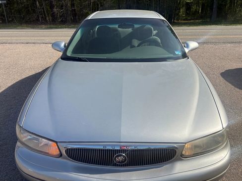 Used 2005 Buick Century Custom FWD image 2