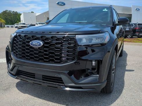 New 2026 Ford Explorer ST-Line RWD image 8