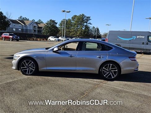 Used 2025 Genesis G80 2.5T Advanced image 4