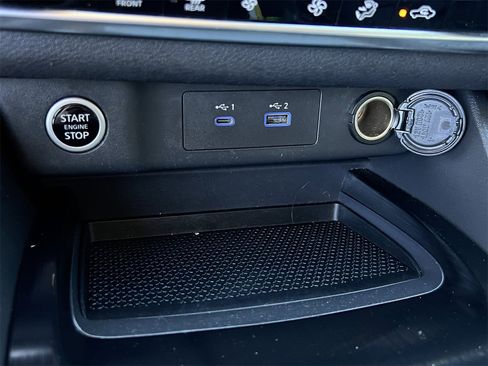 Certified 2023 Nissan Rogue SV image 19