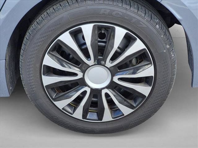 Used 2022 Toyota Corolla LE FWD image 15