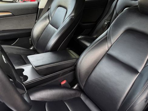 Used 2021 Tesla Model 3 Standard Range Plus RWD image 28