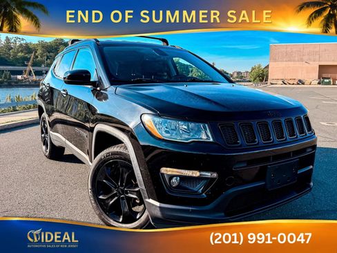 Used 2018 Jeep Compass Latitude w/ Popular Equipment Group AWD/4WD image 1