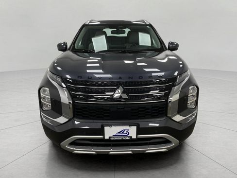 Used 2024 Mitsubishi Outlander SEL image 11