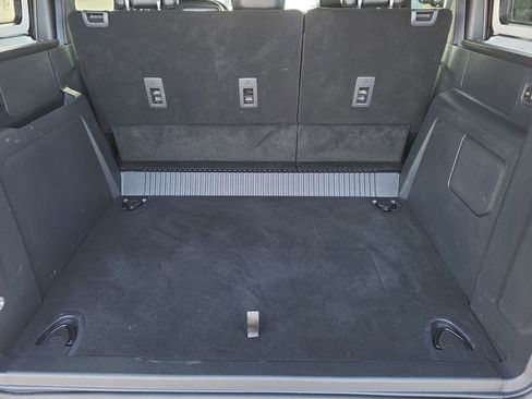 Used 2024 Ford Bronco Wildtrak image 27