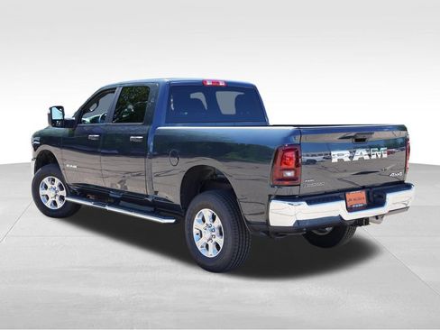 Certified 2026 RAM 2500 Big Horn AWD/4WD image 7