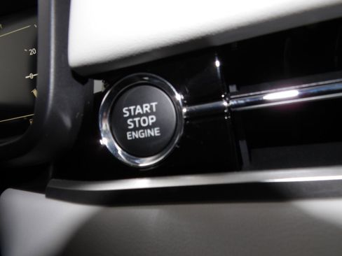 New 2026 Mitsubishi Outlander Trail Edition image 24