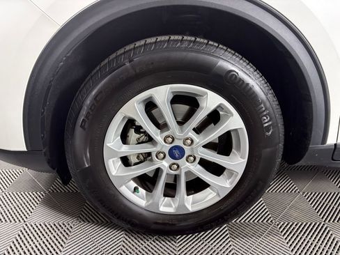 Certified 2022 Ford Escape SE image 12