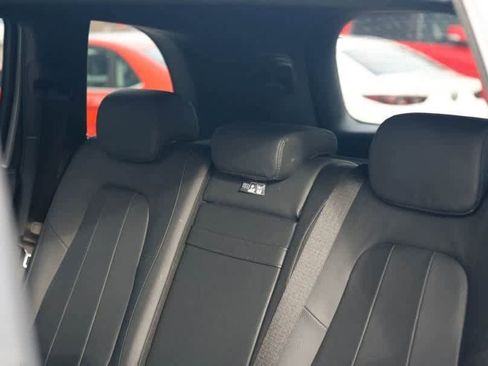 Certified 2022 Mercedes-Benz GLB 250 GLB 250 w/ Premium Package Lite image 22