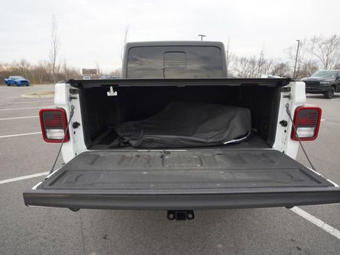 Used 2023 Jeep Gladiator Mojave w/ Trailer Tow Package image 17