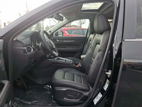 New 2025 MAZDA CX-5 Carbon Edition image 11