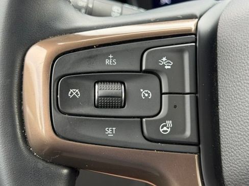 Used 2024 Chevrolet Tahoe High Country RWD image 23
