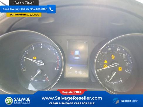 Used 2018 Toyota C-HR XLE FWD image 12