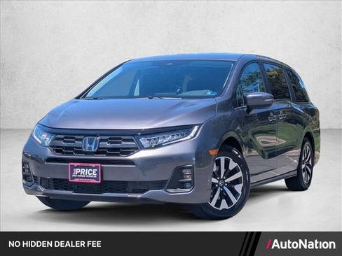 Certified 2026 Honda Odyssey EX-L image 1