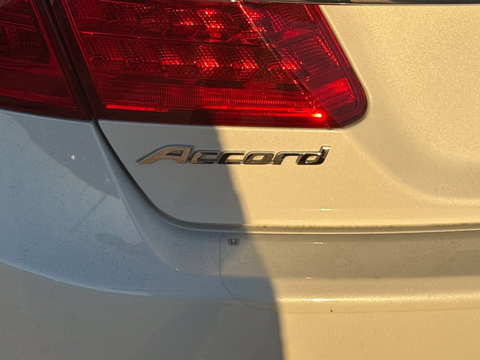 Used 2014 Honda Accord EX-L image 11