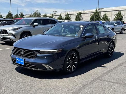 New 2026 Honda Accord Touring image 4
