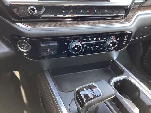 Used 2024 Chevrolet Silverado 1500 LT Trail Boss w/ Convenience Package II image 26