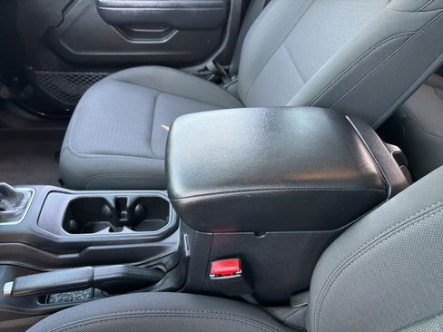 Used 2023 Jeep Wrangler Unlimited w/ 8.4" Radio Group AWD/4WD image 14