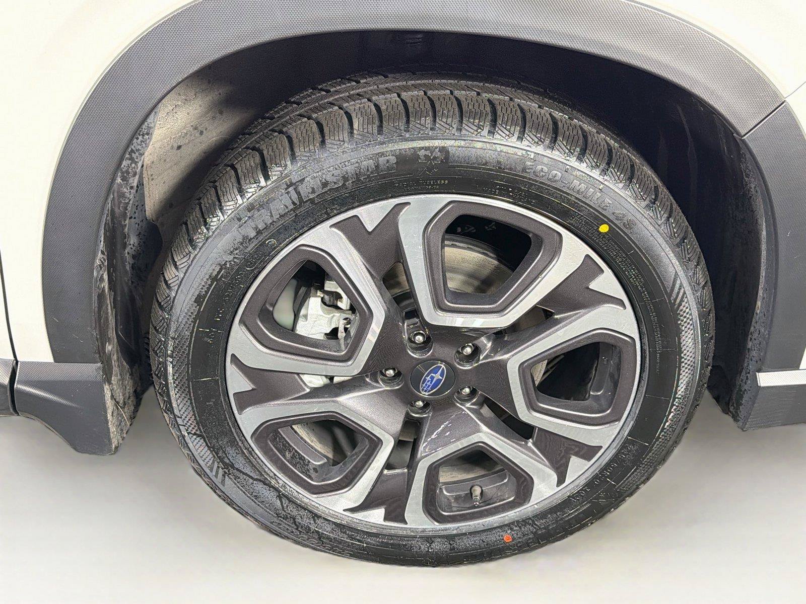 Used 2023 Subaru Ascent Limited AWD/4WD image 36