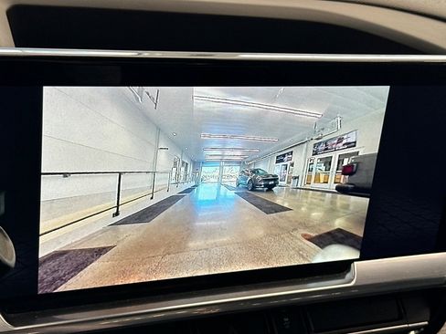 Used 2024 GMC Sierra 3500 SLE w/ SLE Convenience Package AWD/4WD image 19