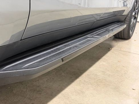 Certified 2023 Chevrolet Suburban RST w/ Luxury Package image 15