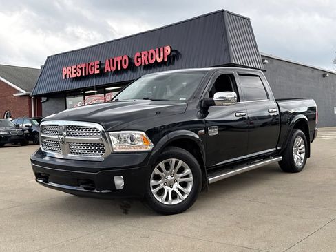 Used 2017 RAM 1500 Laramie Longhorn w/ Convenience Group AWD/4WD image 19