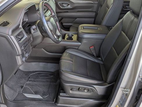 Used 2022 Chevrolet Tahoe RST w/ Sport Performance Package image 5