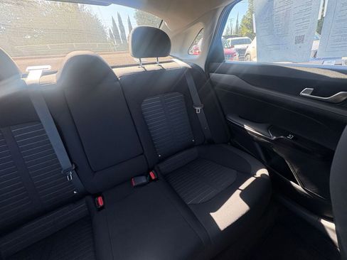 Used 2025 Kia K5 LXS image 36