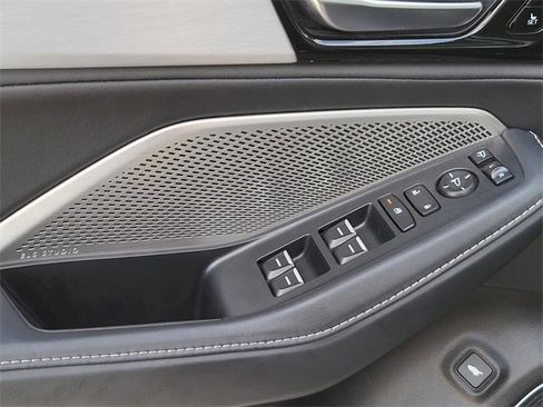 Used 2024 Acura MDX FWD w/ Technology Package image 17