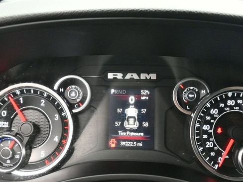 Used 2023 RAM 2500 Big Horn w/ Level 1 Equipment Group AWD/4WD image 16