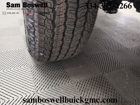 New 2026 GMC Canyon Elevation RWD image 35