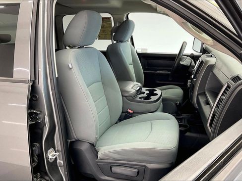 Used 2013 RAM 2500 Tradesman w/ Chrome Appearance Group image 6