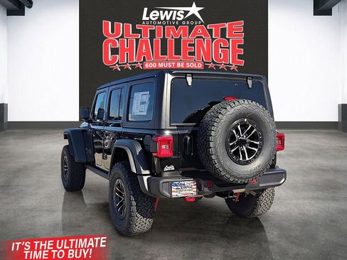 New 2026 Jeep Wrangler Unlimited Rubicon w/ Xtreme 35 Tire Package image 3