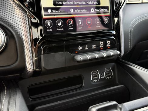 Used 2021 RAM 1500 Limited w/ Body Color Bumper Group AWD/4WD image 16