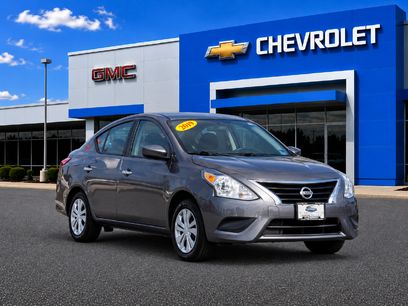 Used 2017 Nissan Versa SV