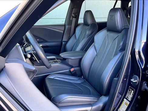 Used 2025 Lexus TX 500h F SPORT Premium image 8