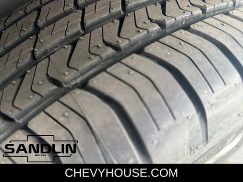 Used 2016 Buick Enclave Premium w/ Experience Buick Package image 25