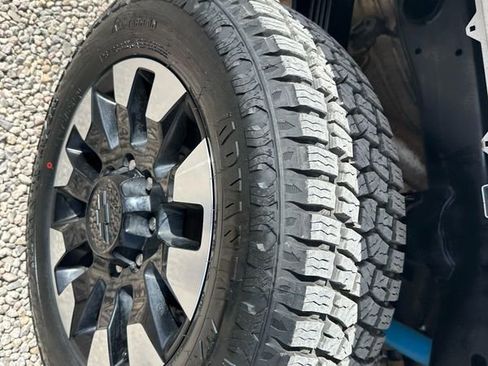 Used 2021 Chevrolet Silverado 2500 W/T w/ WT Convenience Package image 40