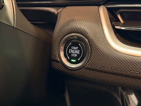 Used 2025 Chevrolet TrailBlazer LT image 26