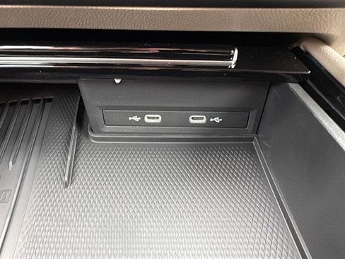 New 2026 Volkswagen Atlas SE FWD image 25
