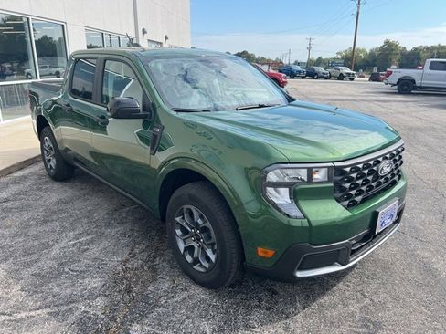 New 2025 Ford Maverick XLT w/ Equipment Group 301A image 3