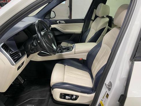 Used 2022 BMW ALPINA XB7 AWD/4WD image 13