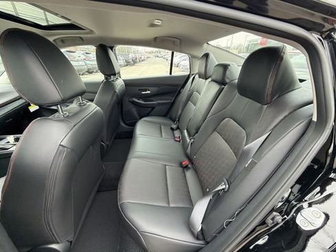 New 2026 Nissan Sentra SR w/ SR Premium Package FWD image 22
