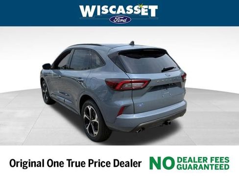 New 2025 Ford Escape ST-Line Elite w/ Class II Trailer Tow Package image 18